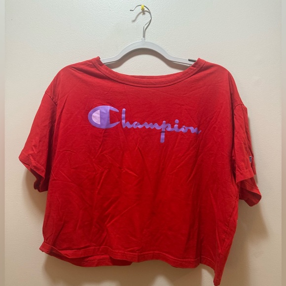 Champion Tops - Cropped Champion Tee